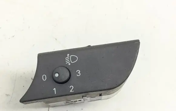 Audi A4 S4 B6 8E 8H Headlight level height control switch 8E1919094