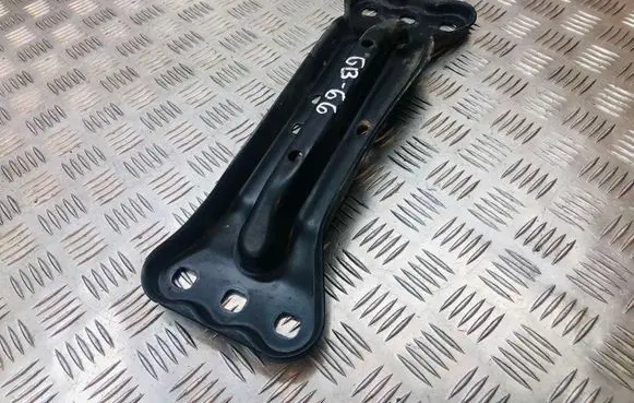 Mercedes-Benz E C207 W207 Gearbox mounting bracket A2042421501