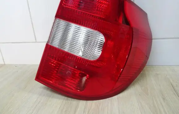 Skoda Yeti (5L) Rear/tail lights 5L0945096