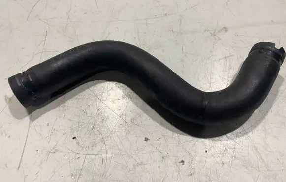 Alfa Romeo 147 Coolant pipe/hose 