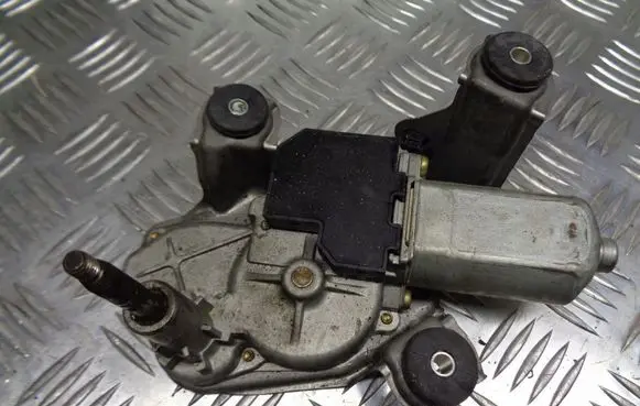 Toyota Avensis T250 Wiper motor 8513005090