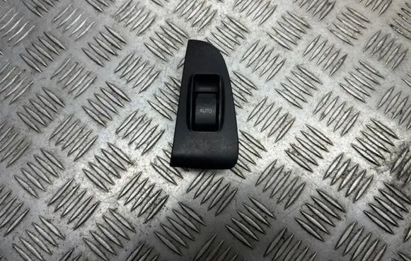 Toyota RAV 4 (XA30) Electric window control switch 7427205020