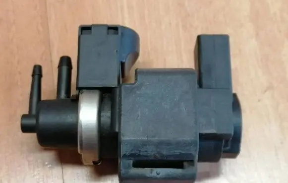 Volkswagen Touareg I Turbo solenoid valve 059906628A 059906628B 059906629A
