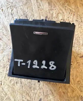 Mercedes-Benz E W212 Ashtray (rear) A2126803750