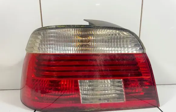 BMW 5 E39 Rear/tail lights 6902527 153587 153569