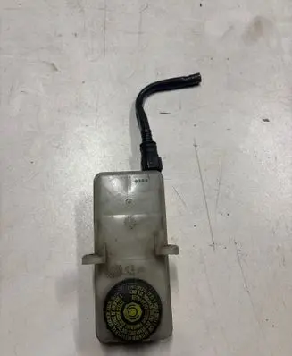 Peugeot 307 Brake fluid reservoir 0204224574