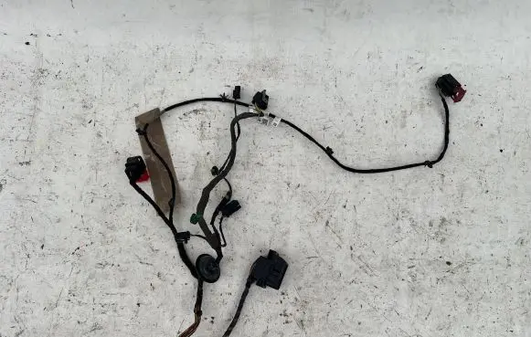 Opel Corsa E Front door wiring loom 13439886