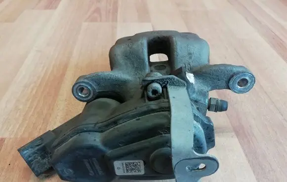 Renault Espace V (RFC) Rear brake caliper 440107421R 440118013R 32355334
