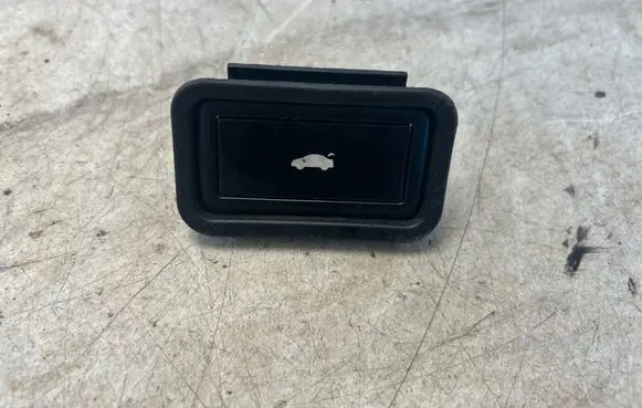 Audi A8 S8 D3 4E Tailgate/boot open switch button 3D0959831D