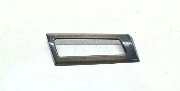BMW 5 E60 E61 Dashboard glove box trim 7063133