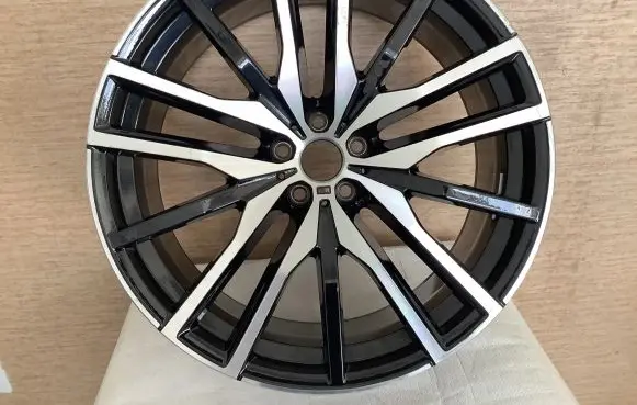 BMW X5 G05 R22 alloy rim 8090013 9882610