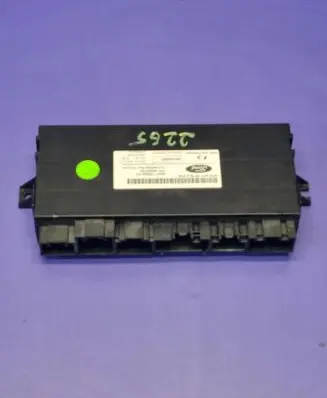 Ford Focus Engine control unit/module 6NAT15B689AG 9410463C 06090706
