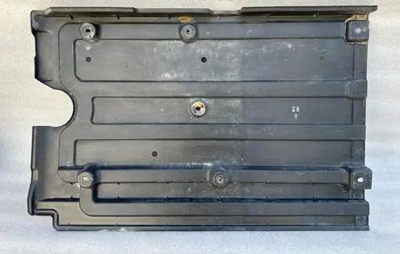 Hyundai i40 Center/middle under tray cover 841353Z000 PC125