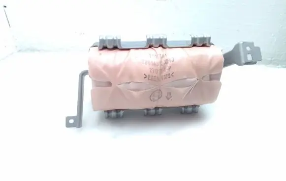 Passenger airbag