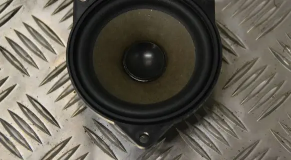 Mini Cooper Countryman R60 Rear door speaker 9804157 18820010