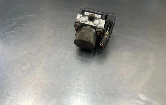 Toyota Avensis T250 ABS Pump 0265800313