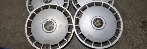 BMW 3 E36 R14 wheel hub/cap/trim 361311787781