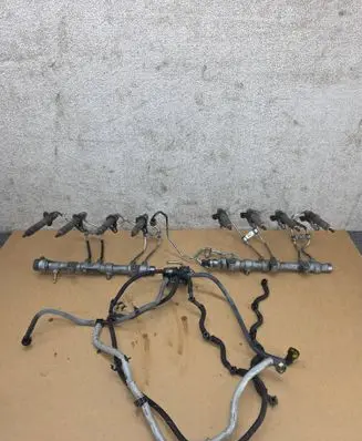 Land Rover Range Rover Sport L494 Fuel injectors set AH4Q9K546BA AL3Q9D280HC