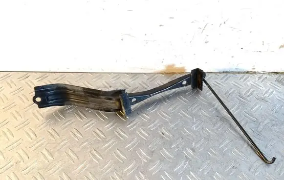 Lexus RX 450H Battery bracket 