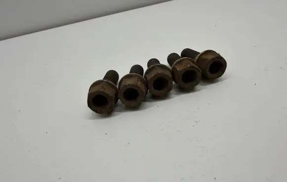 BMW 3 E90 E91 Nuts/bolts 