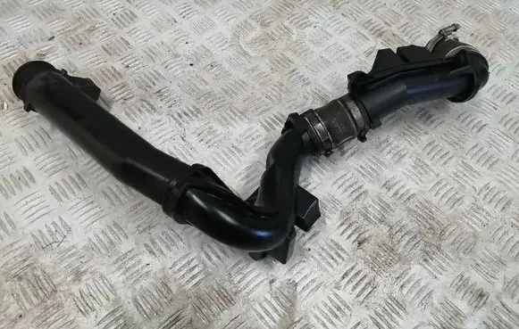 Intercooler hose/pipe