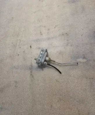 Audi A8 S8 D2 4D Central locking vacuum pump 210497 6Q0862153D