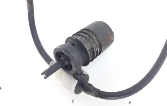 Opel Astra G Windscreen/windshield washer pump