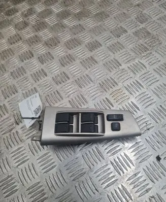 Toyota Corolla E120 E130 Electric window control switch