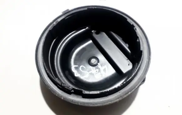 Headlight/headlamp dust cover