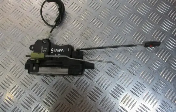 Opel Signum Front door lock
