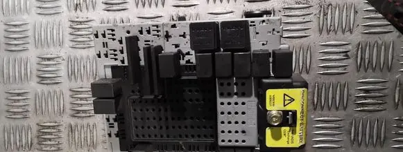 Volvo XC90 Fuse module 30656237