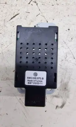 Volkswagen Golf VI Aerial antenna amplifier 5M0035570B