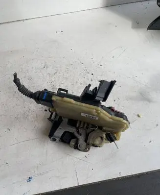 Audi A6 S6 C5 4B Front door lock 1J0973715