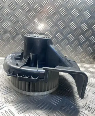 Skoda Roomster (5J) Heater fan/blower