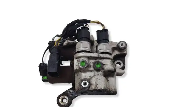 Porsche Cayenne (9PA) Vacuum pump 7L0511853A