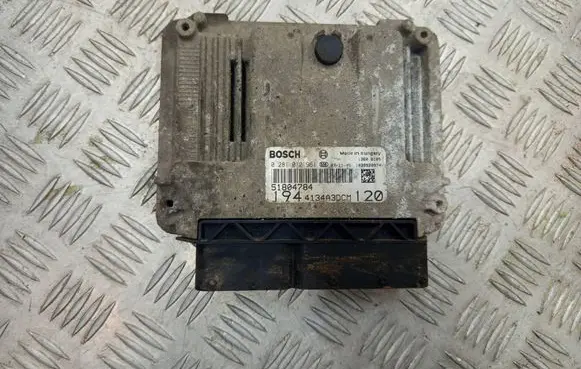 Fiat Croma Engine control unit/module 0281012961 51804784 4134A3DCM