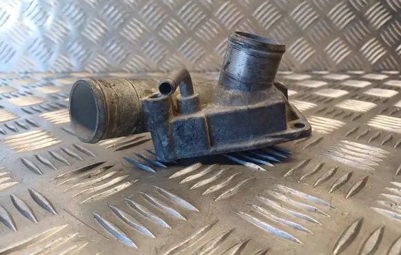 Opel Astra G Thermostat/thermostat housing F2522 F252222