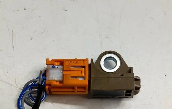 Mazda CX-5 Airbag deployment crash/impact sensor G46C57KC0AU4 G46C57KC0A K0273110316