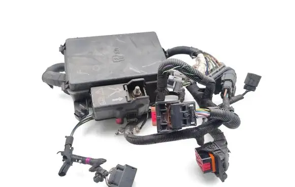 Ford Transit Fuse module BK2T-9K499-ABH BK2T-14A075-AB