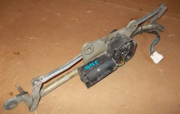 Citroen Xantia Front wiper linkage and motor 0390241337 3397020321