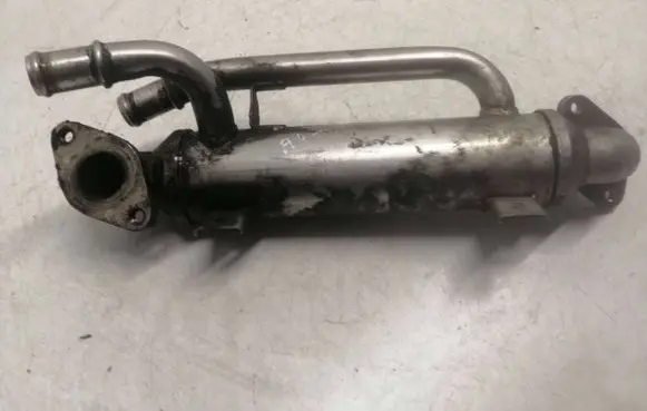 Audi A4 S4 B5 8D EGR valve cooler