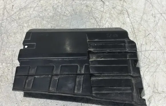 Toyota Proace Fuse box cover 9672188380