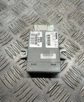 BMW 5 F10 F11 Air suspension control unit module (rear) 6799677