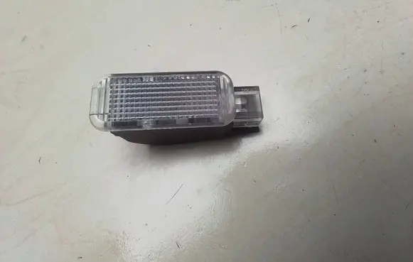 Audi A3 S3 8P Rear seat light SB7FR PAGMX30