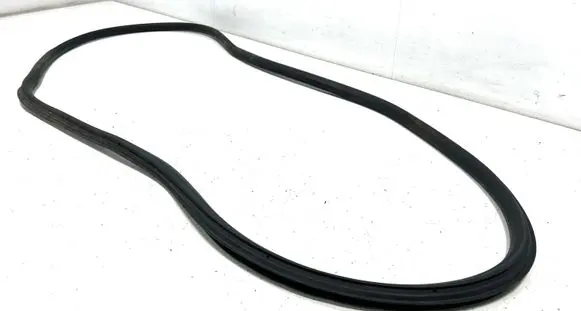 Skoda Superb B6 (3T) Front door rubber seal 3T0867365