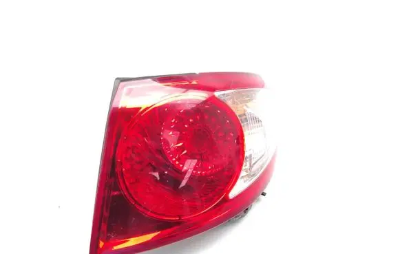 Hyundai Santa Fe Rear/tail lights 92402-2B000