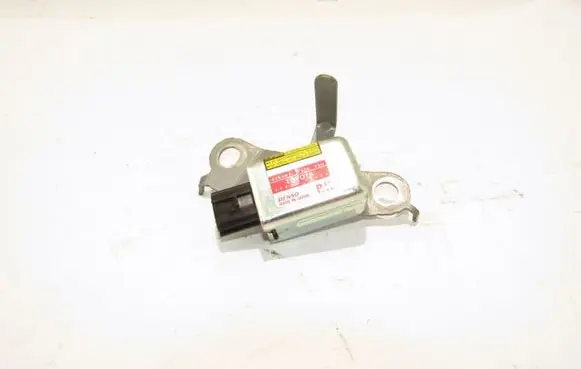 Toyota RAV 4 (XA20) Airbag deployment crash/impact sensor 8986042020