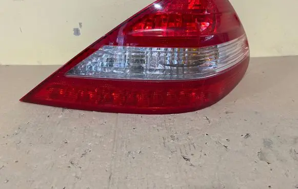 Mercedes-Benz SL AMG R230 Rear/tail lights 792U07806