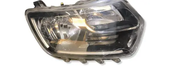 Dacia Duster II Headlight/headlamp 260101133R
