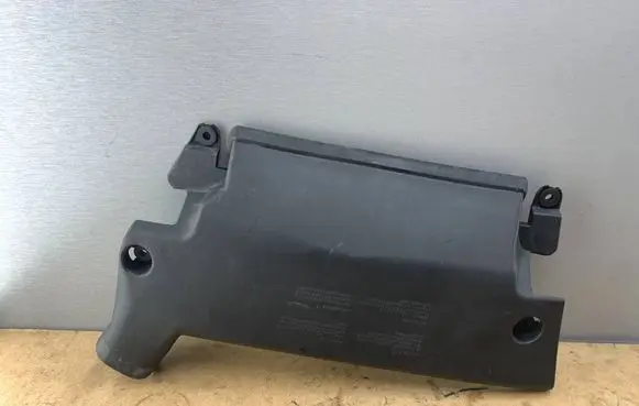 BMW 3 E46 Air intake duct part 7502842 13717502842